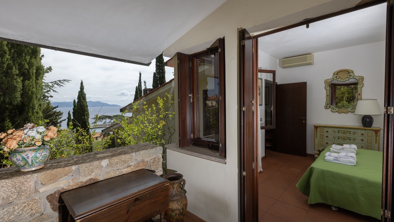 Photo of Bedroom in Giglio Porto