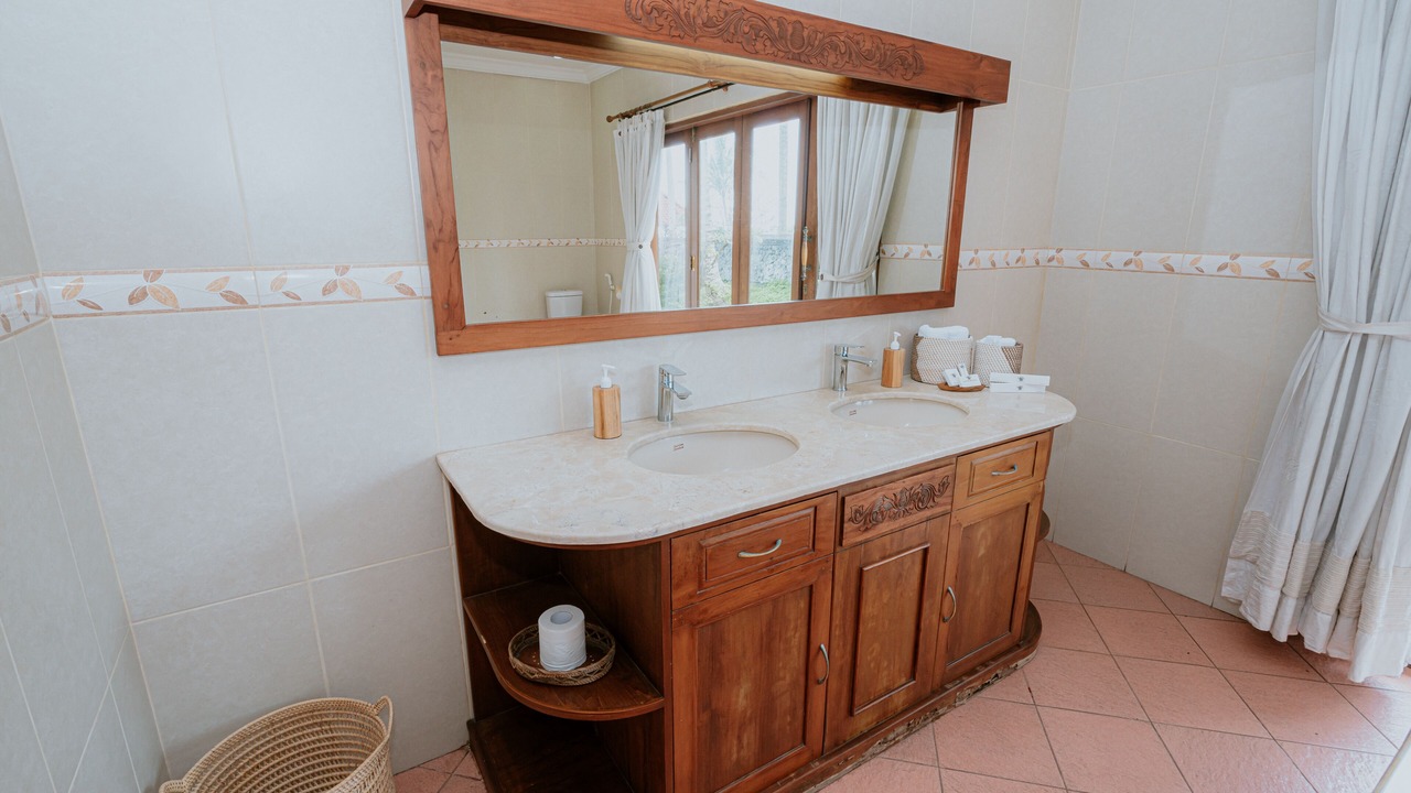 Photo of Bathroom in Pekutatan