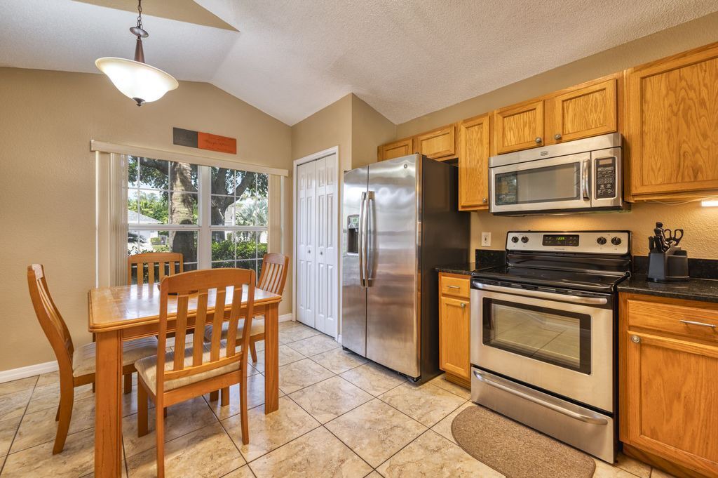 Photo of Kitchen in Lake Berkley