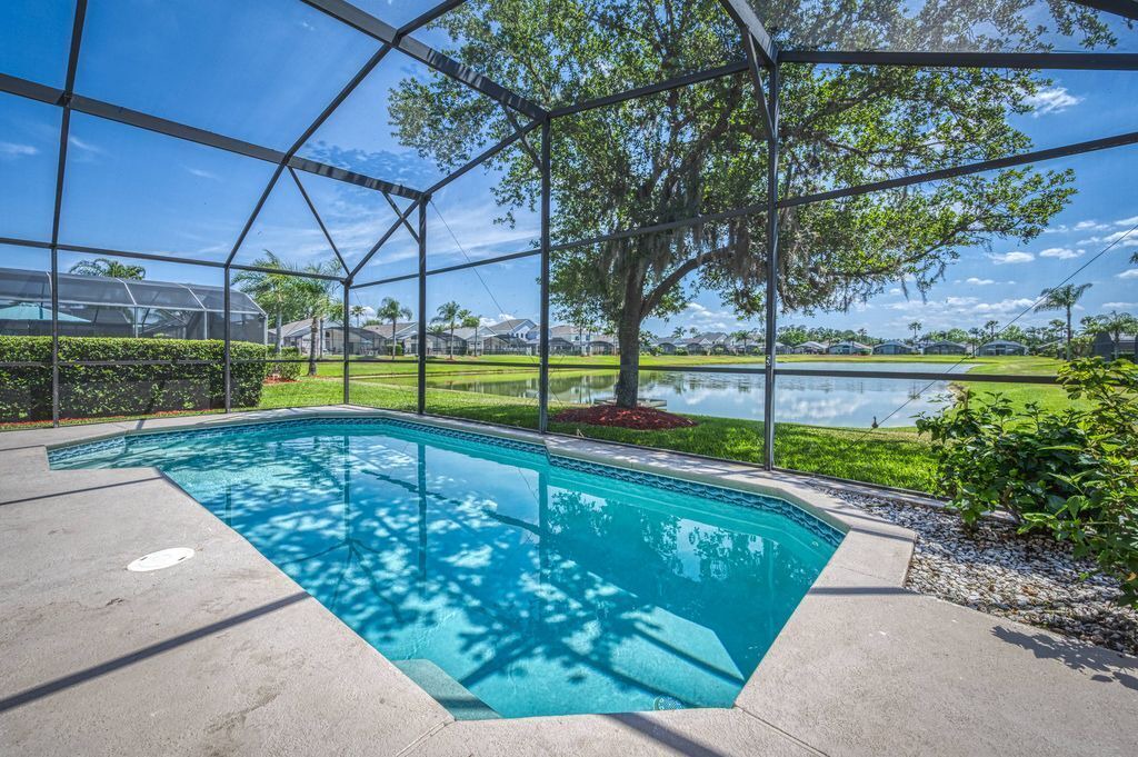 Photo of Outdoor in Lake Berkley