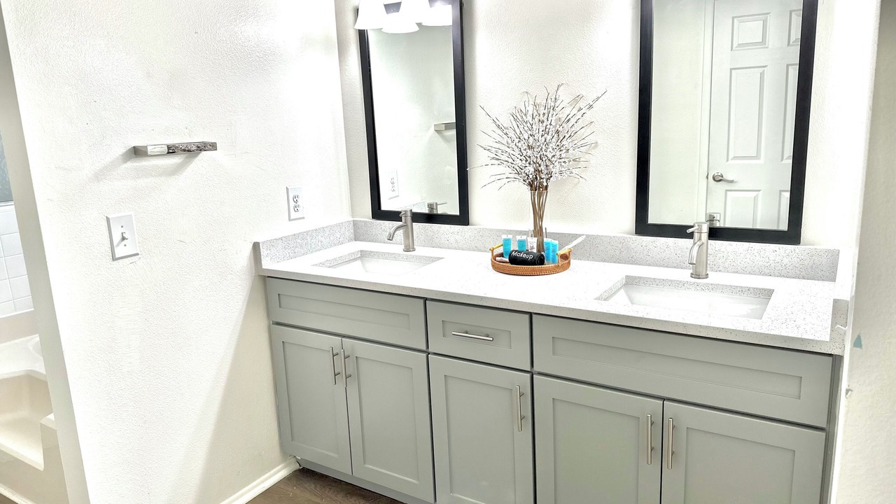 Photo of Bathroom in Indian Ridge