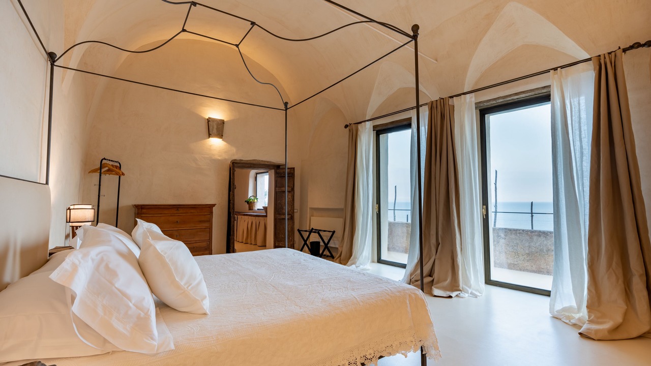 Photo of Bedroom in Pogerola