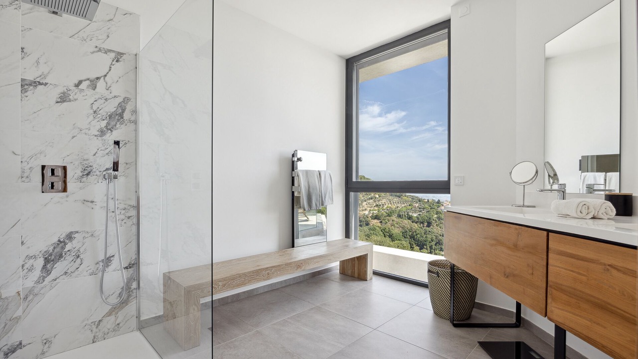Photo of Bathroom in Vence