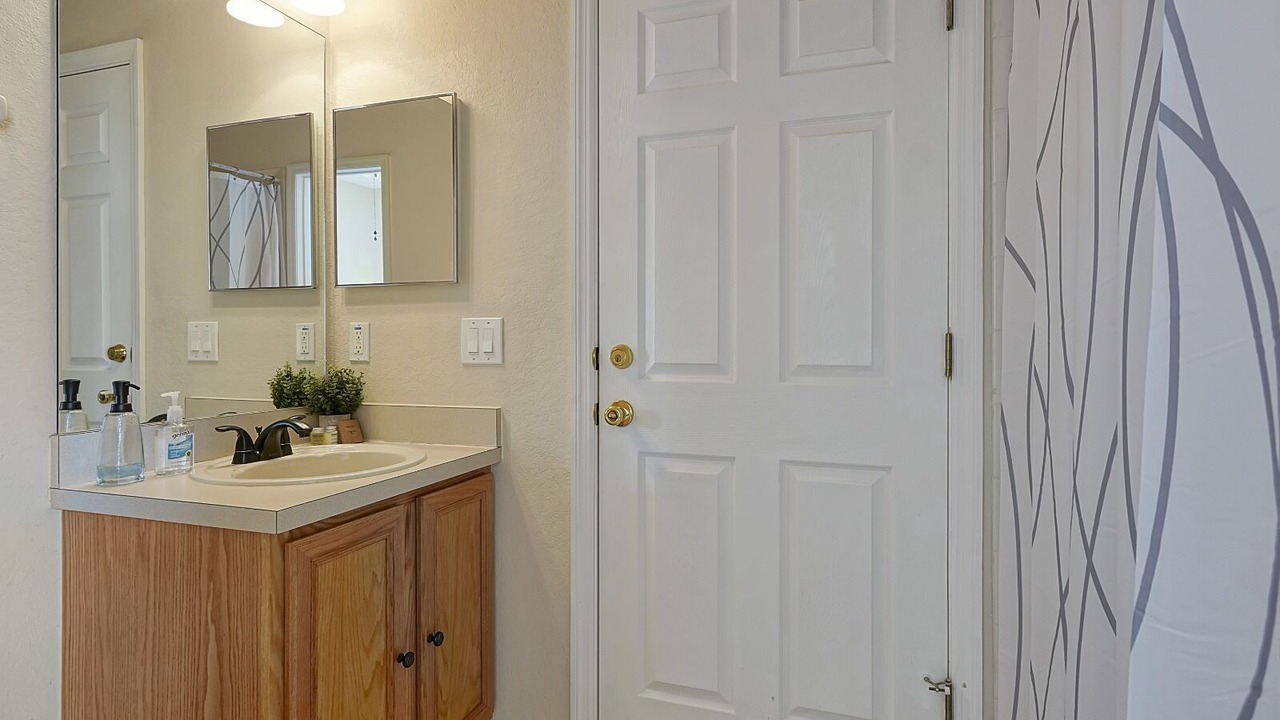 Photo of Bathroom in Regal Palms
