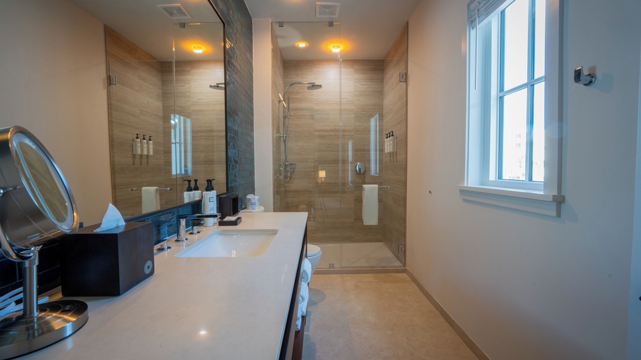 Photo of Bathroom in Lake Buena Vista