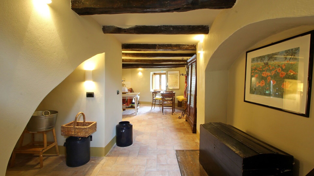 Photo of Bedroom in Fosdinovo