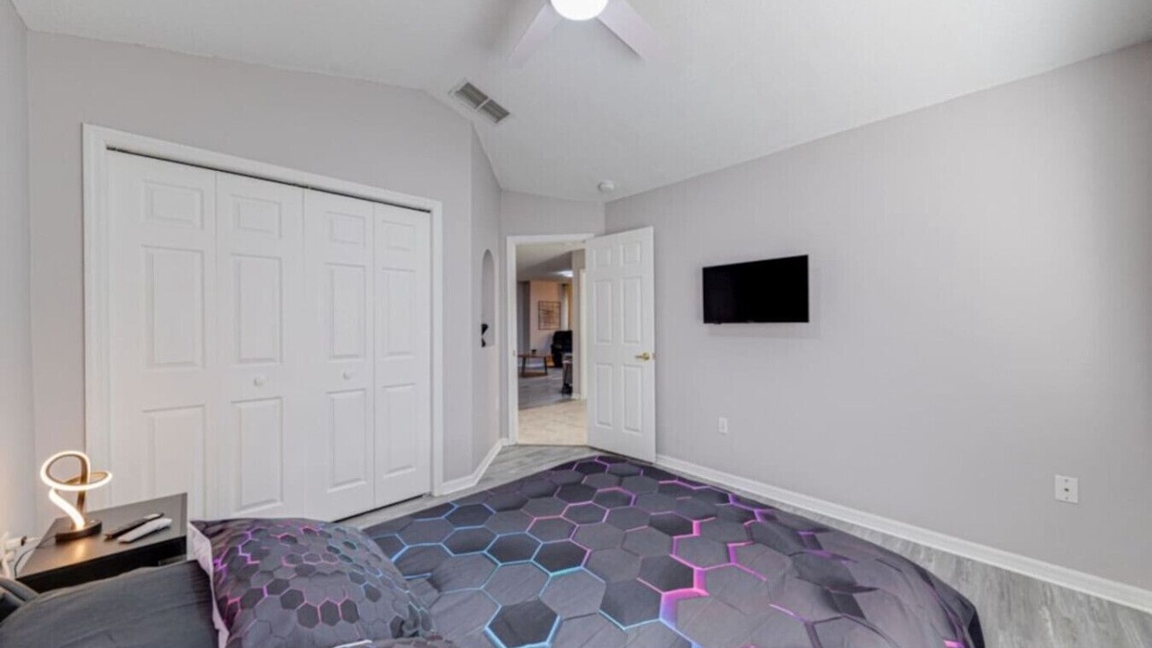 Photo of Bedroom in Thousand Oaks