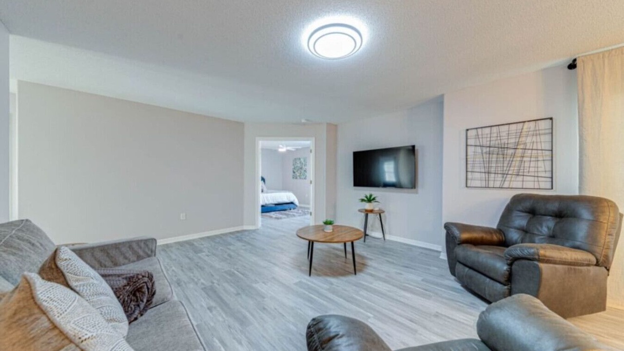 Photo of Livingroom in Thousand Oaks