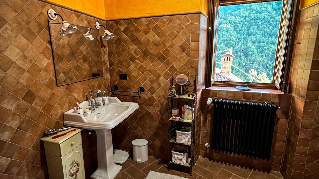 Photo of Bathroom in Comano