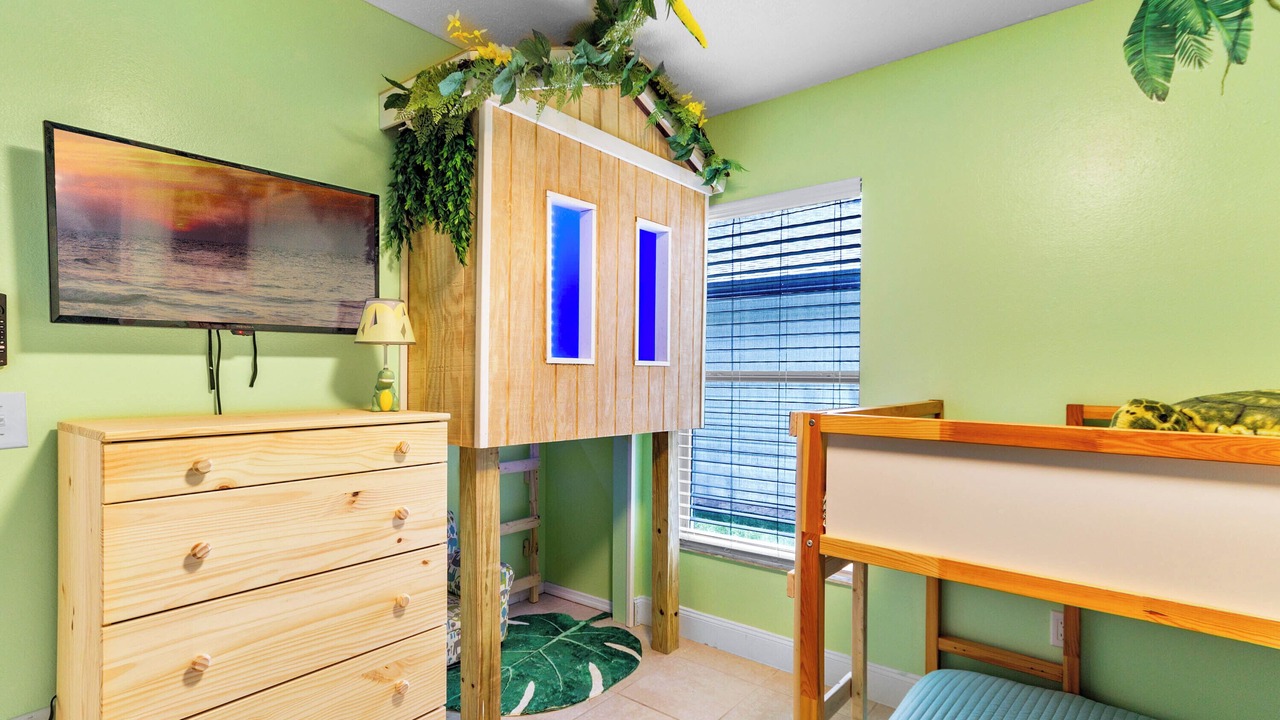 Photo of Bedroom in Buena Ventura Lakes
