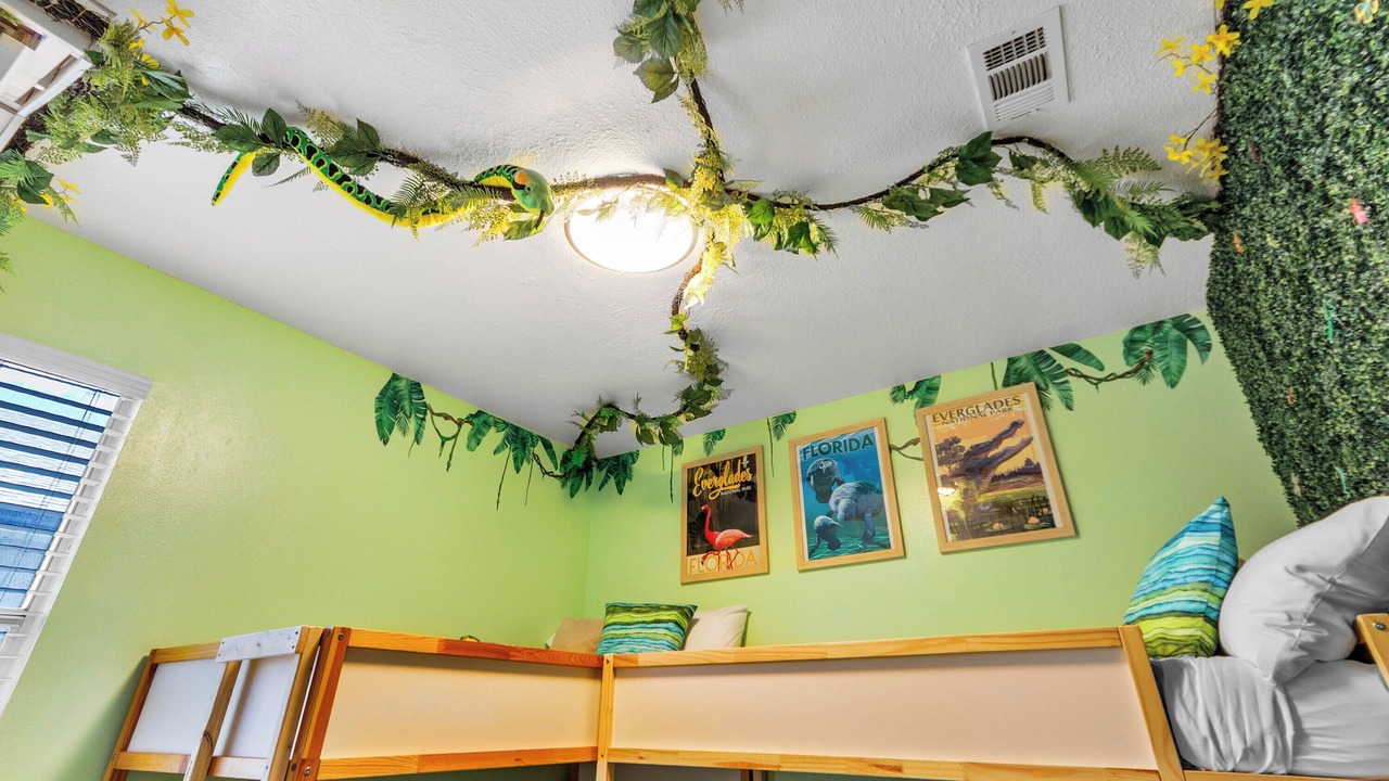 Photo of Bedroom in Buena Ventura Lakes