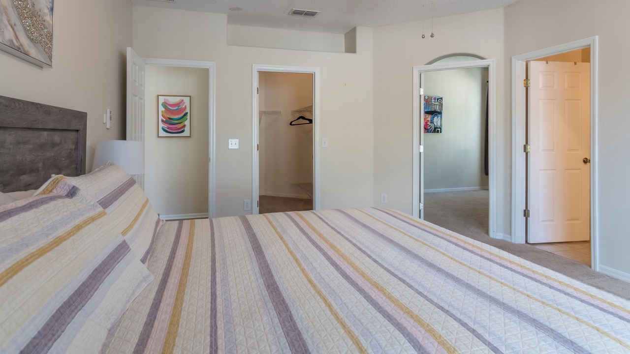 Photo of Bedroom in Sunset Ridge