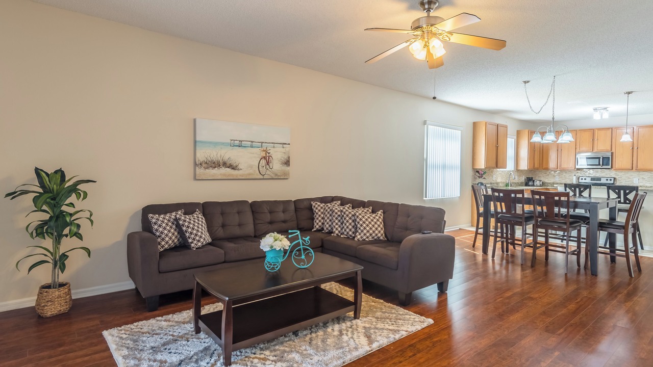 Photo of Livingroom in Sunset Ridge