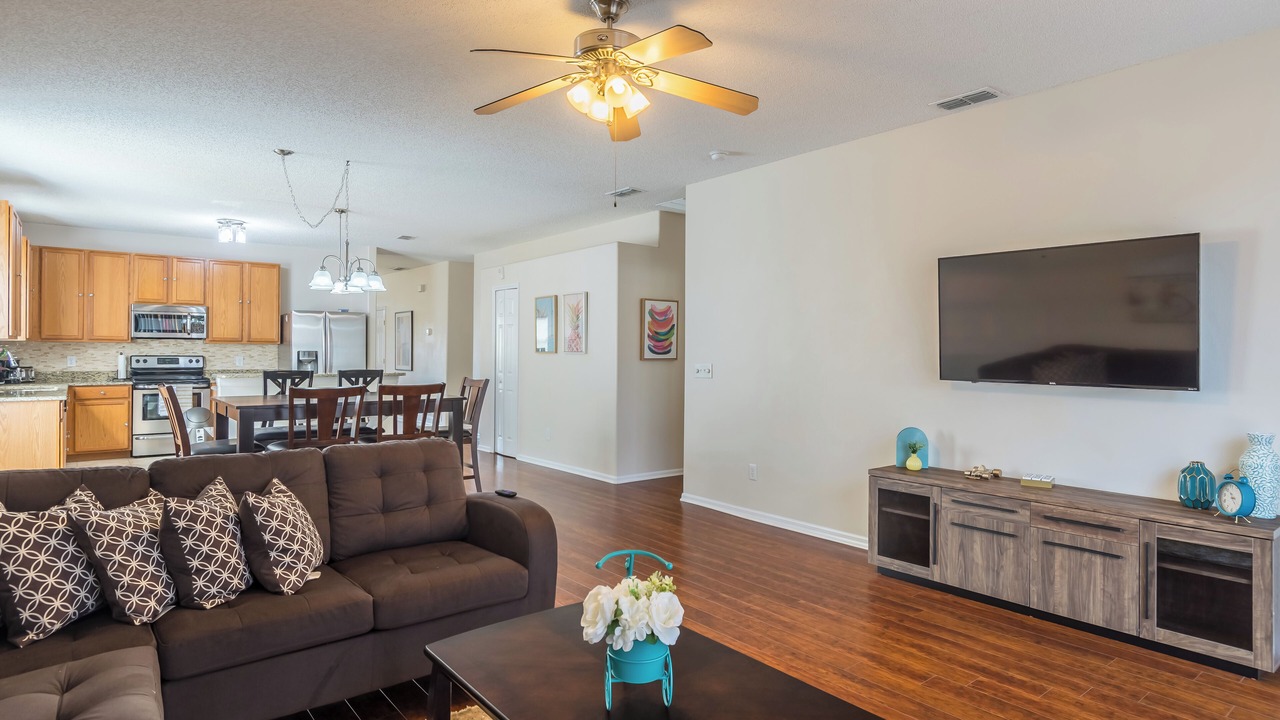 Photo of Livingroom in Sunset Ridge