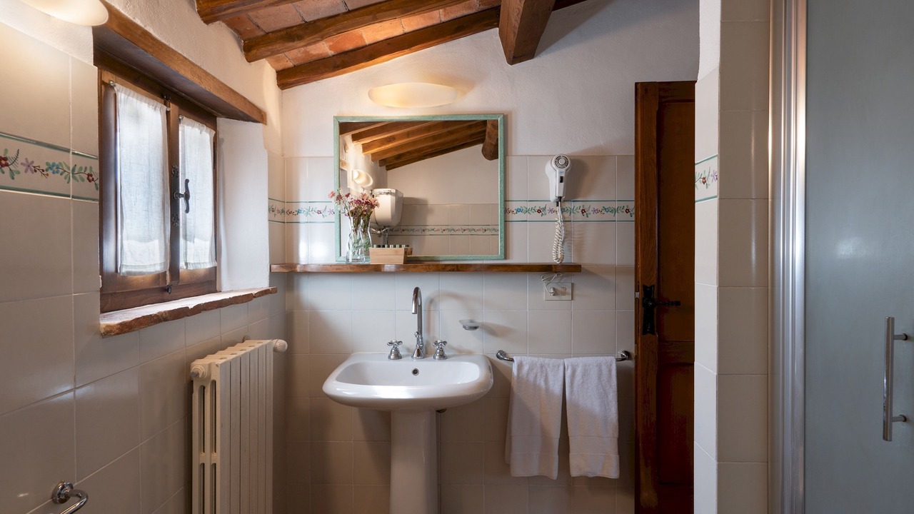 Photo of Bathroom in Monteriggioni
