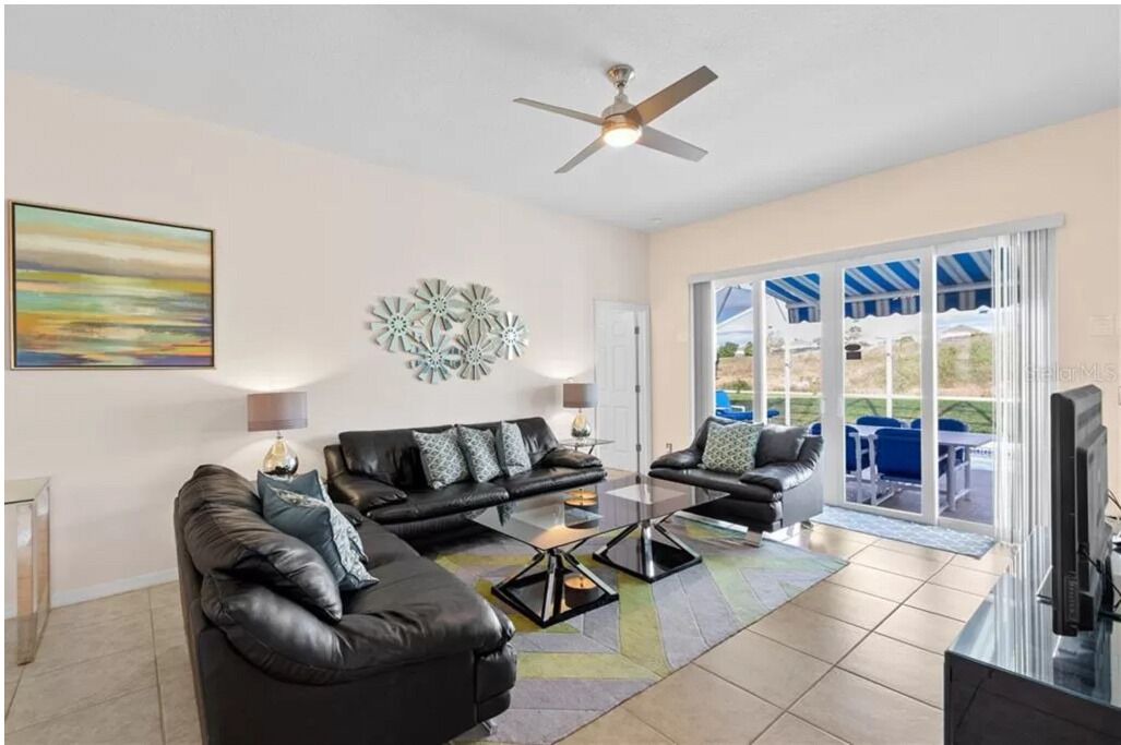 Photo of Livingroom in Highlands Reserve