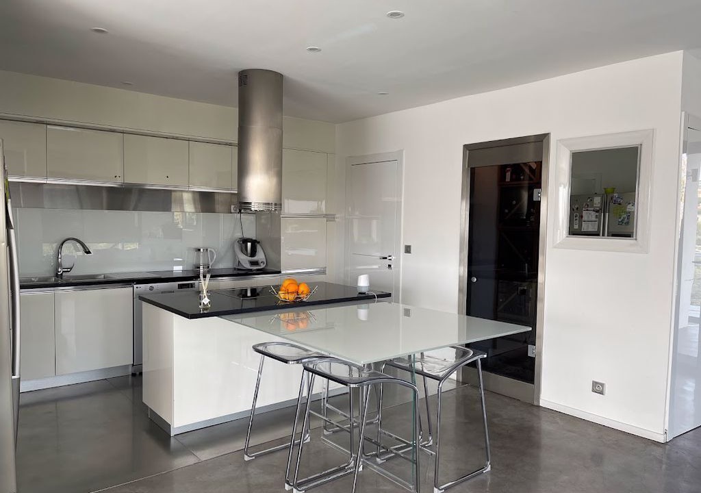 Photo of Kitchen in Saint Antoine