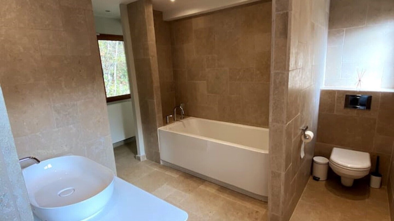 Photo of Bathroom in Grasse