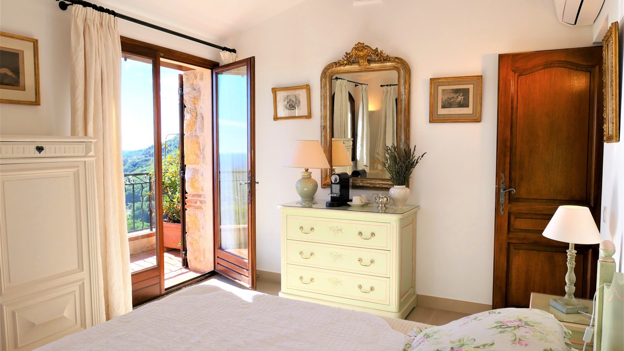 Photo of Bedroom in Vence