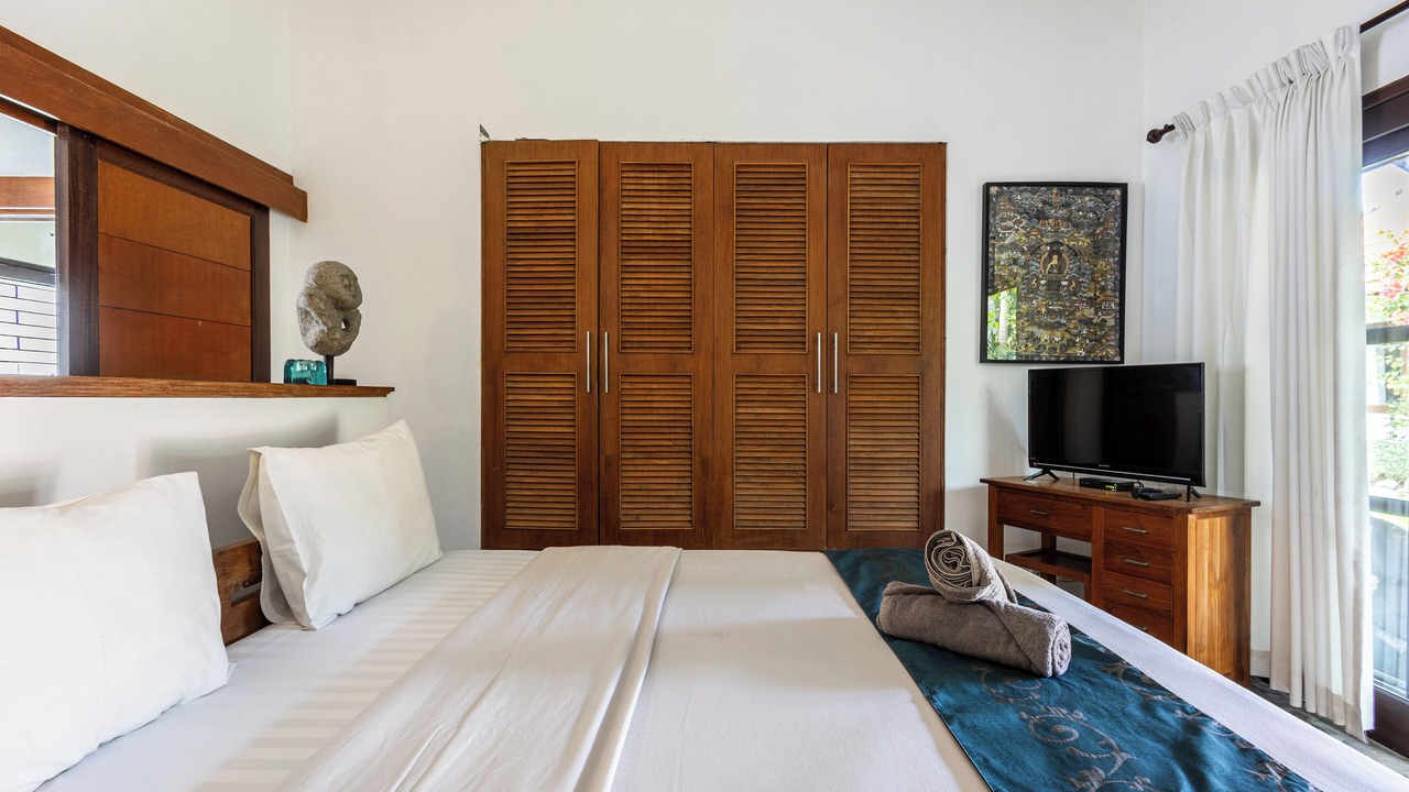Photo of Bedroom in Drupadi