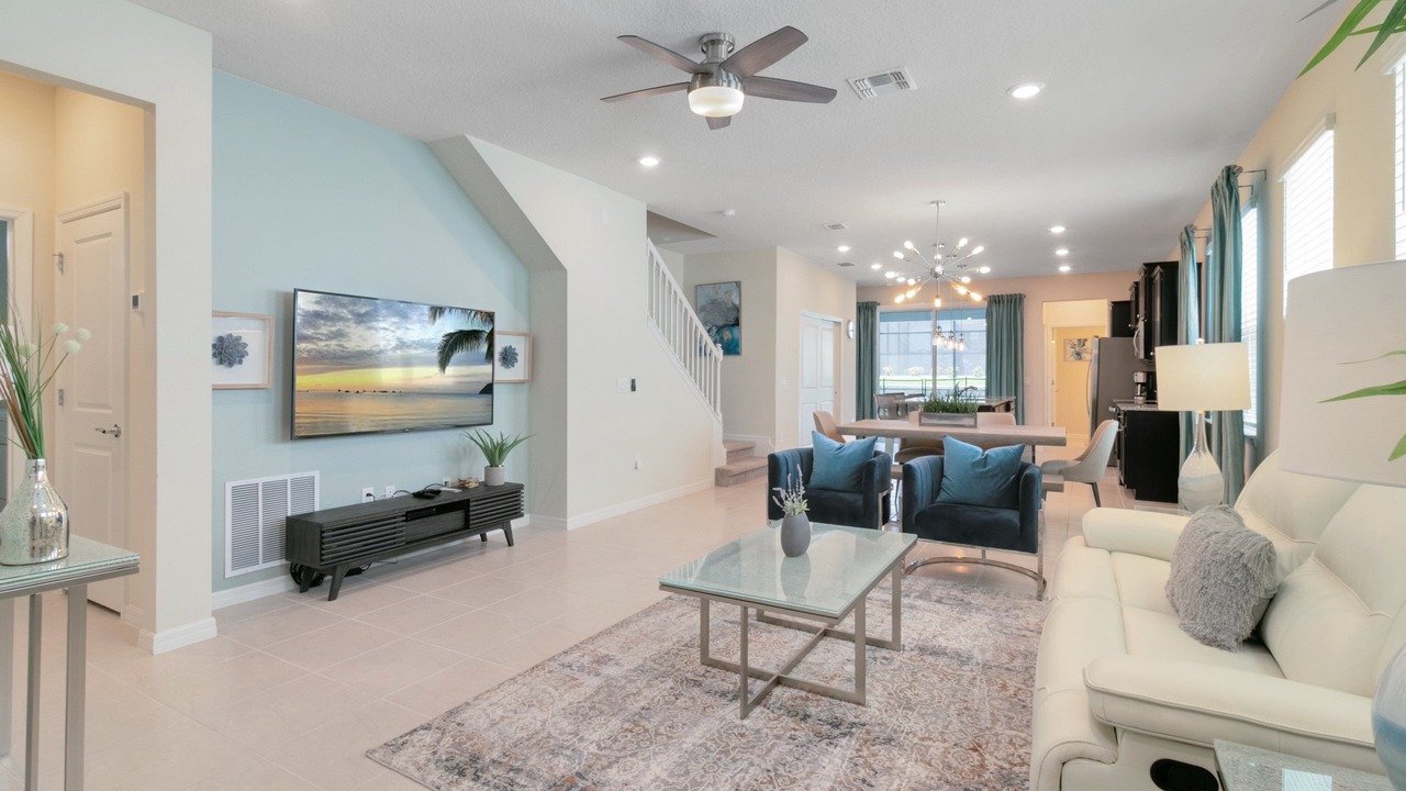 Photo of Livingroom in Southeast Orlando