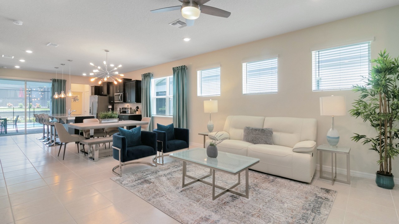 Photo of Livingroom in Southeast Orlando
