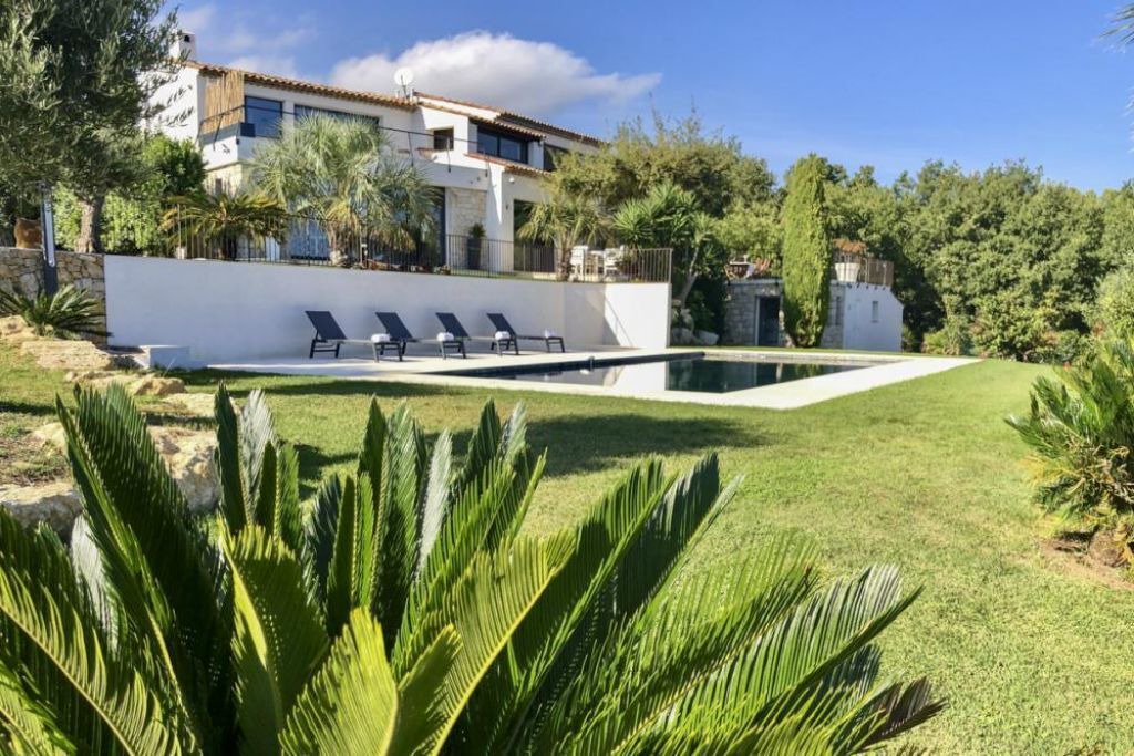 Photo of Outdoor in Chateauneuf-Grasse