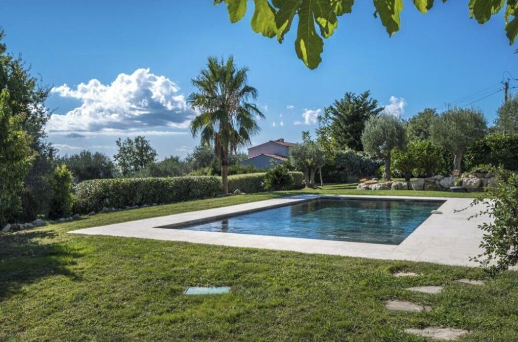 Photo of Outdoor in Chateauneuf-Grasse
