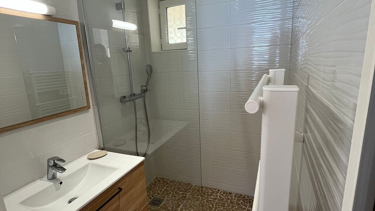Photo of Bathroom in Le Suquet