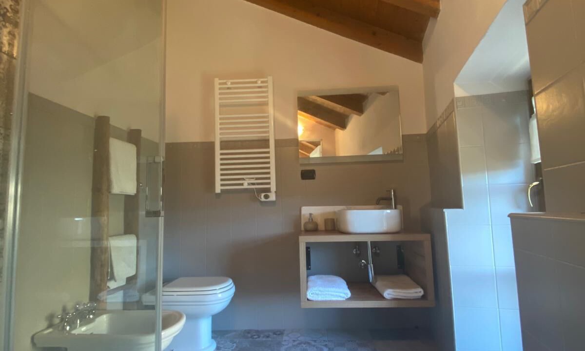 Photo of Bathroom in Aulla
