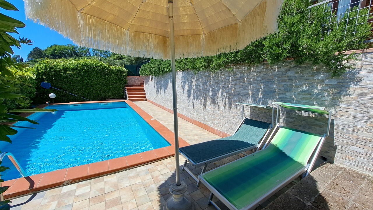 Photo of Outdoor in Corsanico