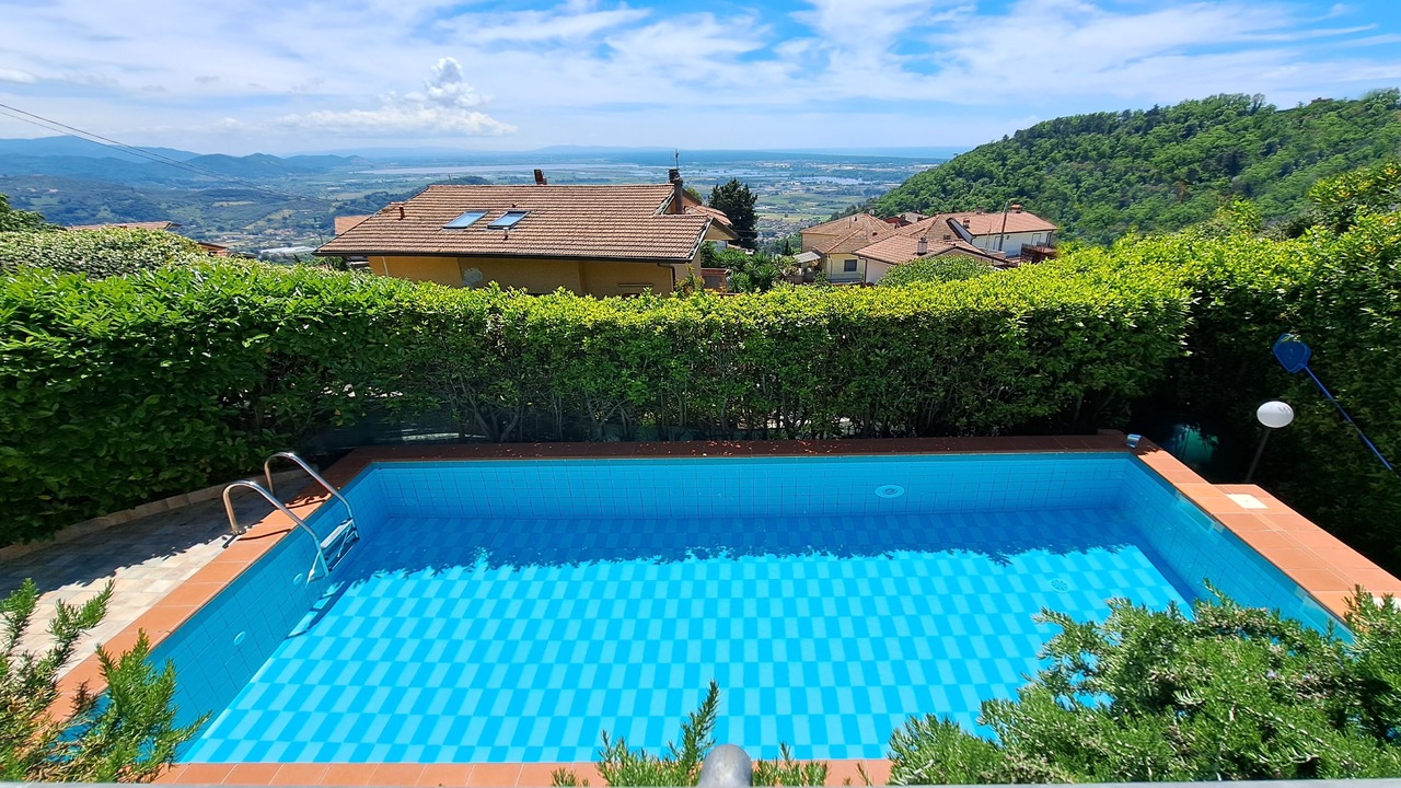 Photo of Outdoor in Corsanico
