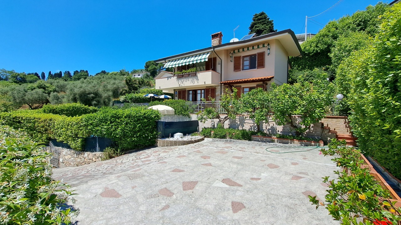 Photo of Outdoor in Corsanico