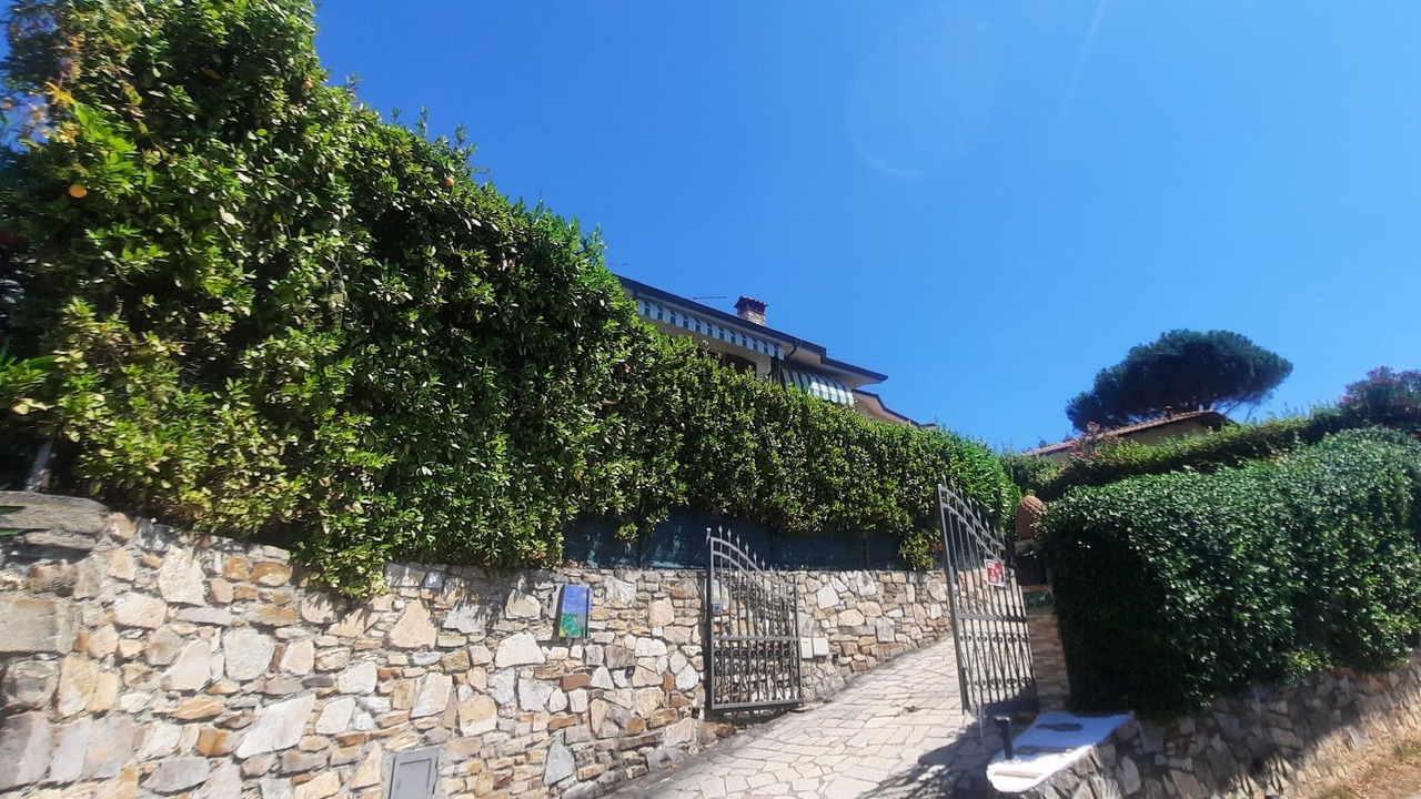 Photo of Outdoor in Corsanico