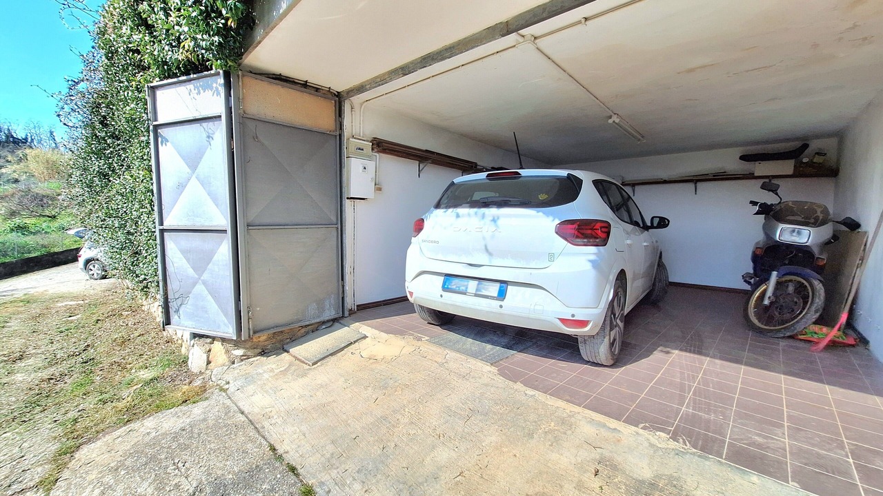 Photo of Outdoor in Corsanico