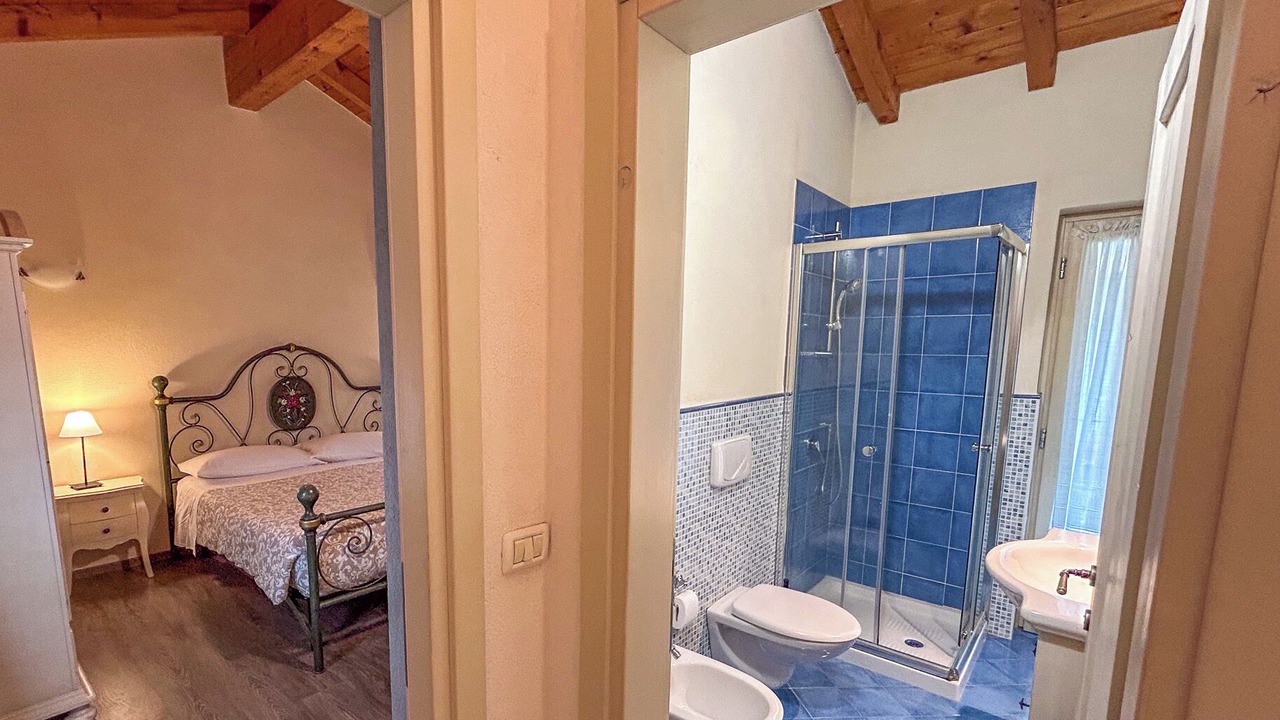 Photo of Bathroom in Colico