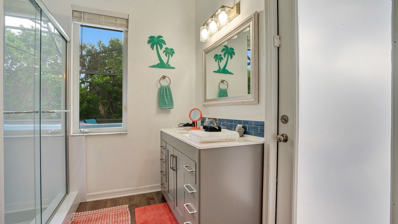 Photo of Bathroom in Sunset Lakes