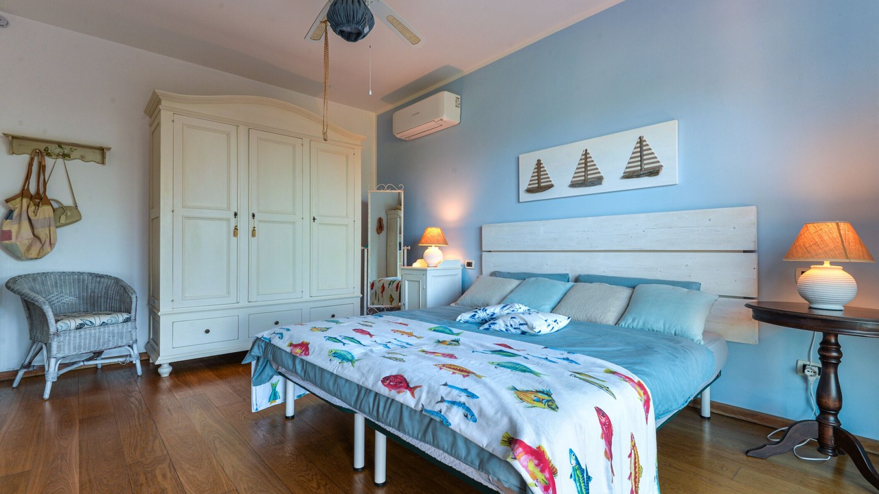 Photo of Bedroom in Capoliveri