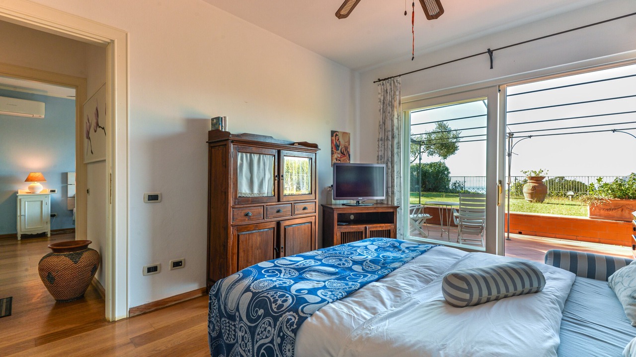 Photo of Bedroom in Capoliveri