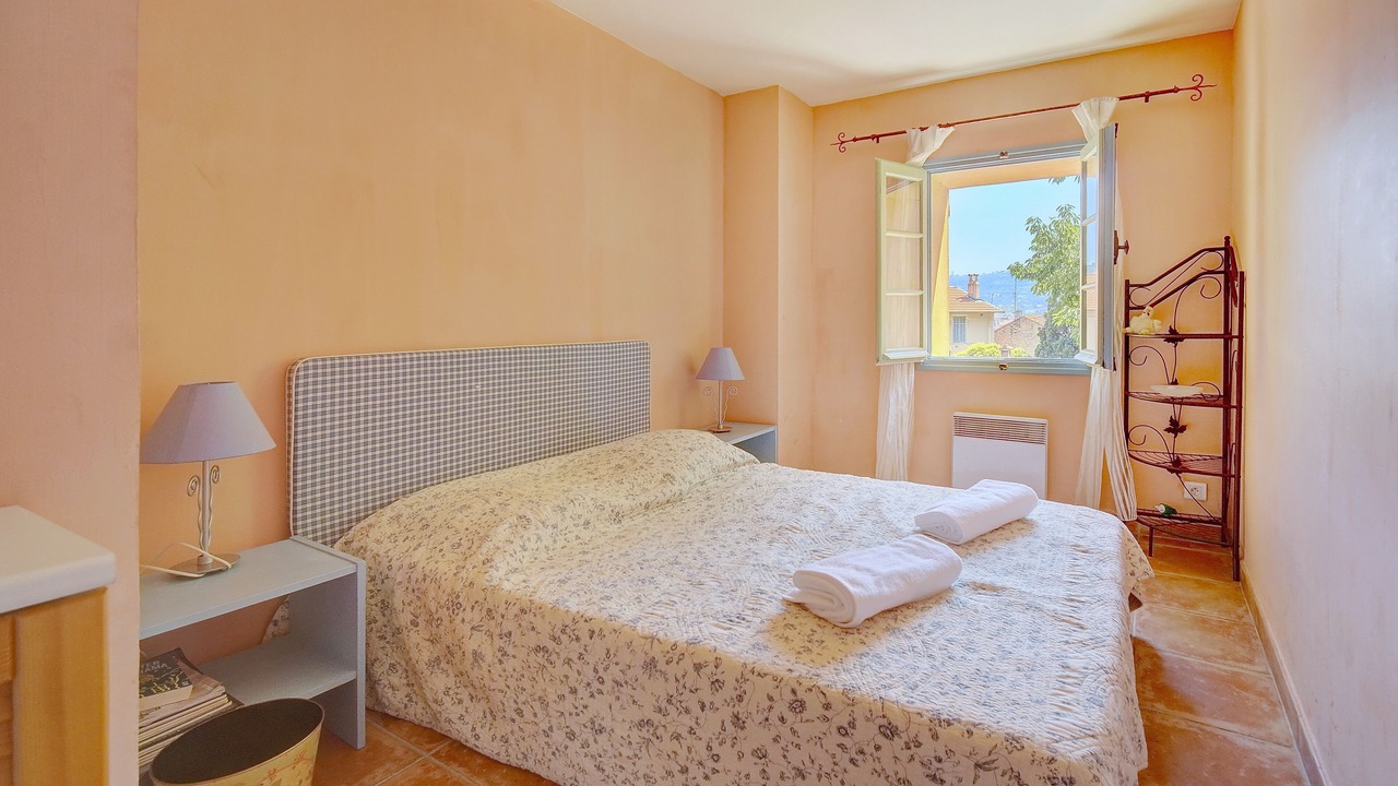 Photo of Bedroom in Le Suquet