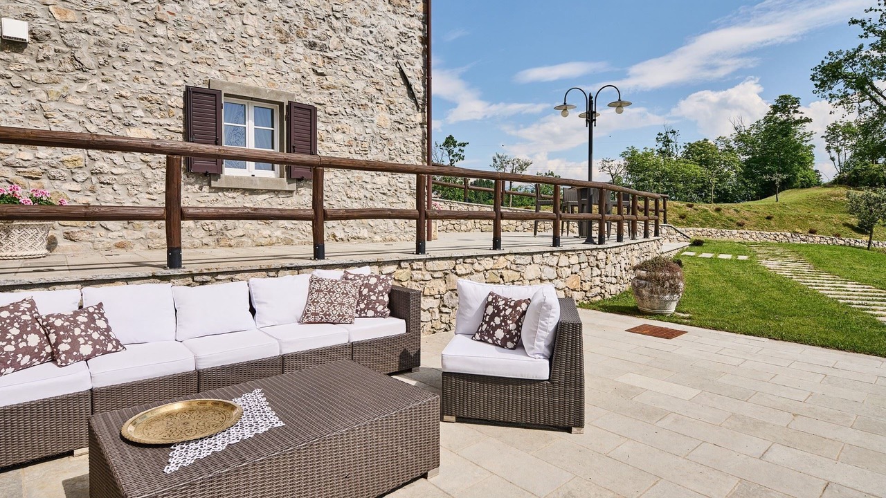 Photo of Patio Balcony in Molazzana