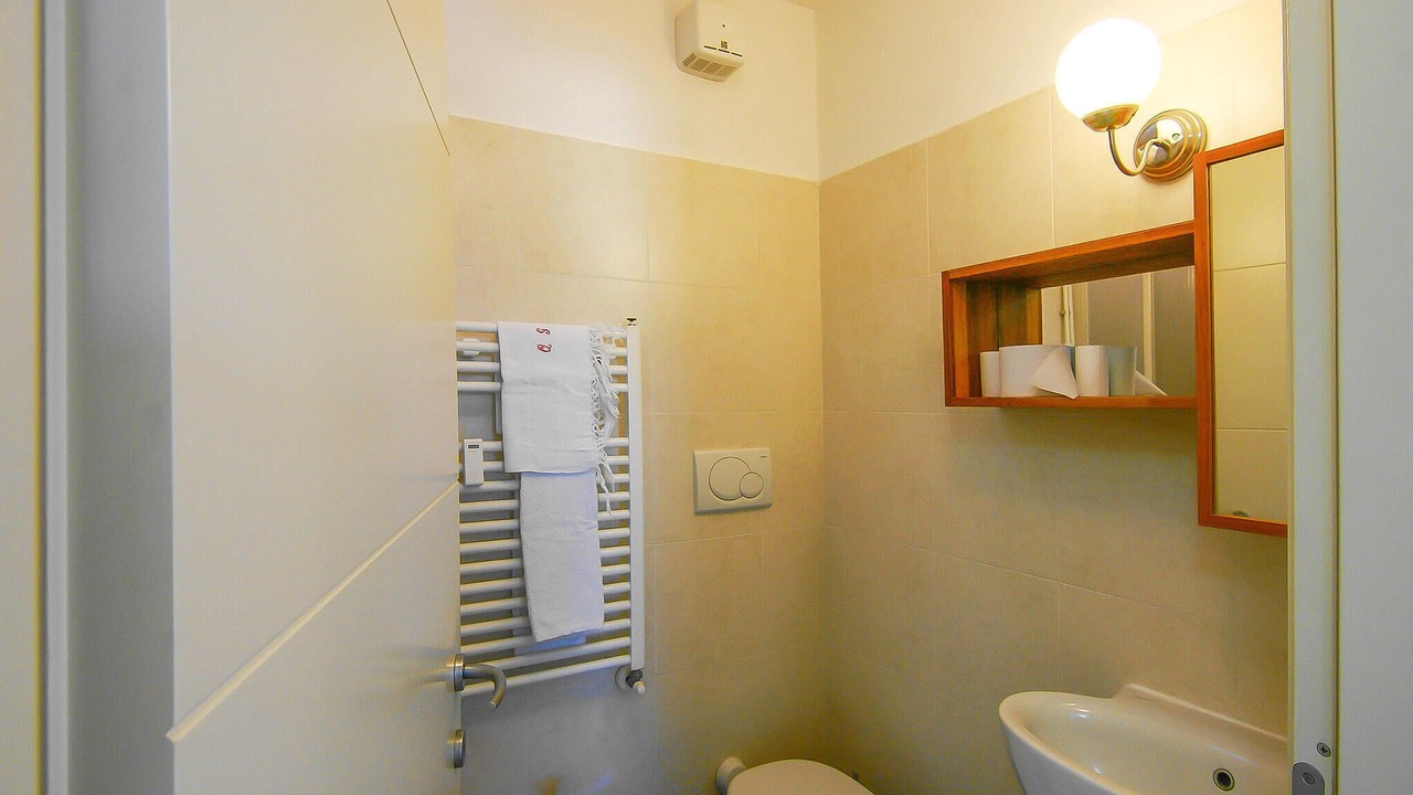 Photo of Bathroom in Cavi