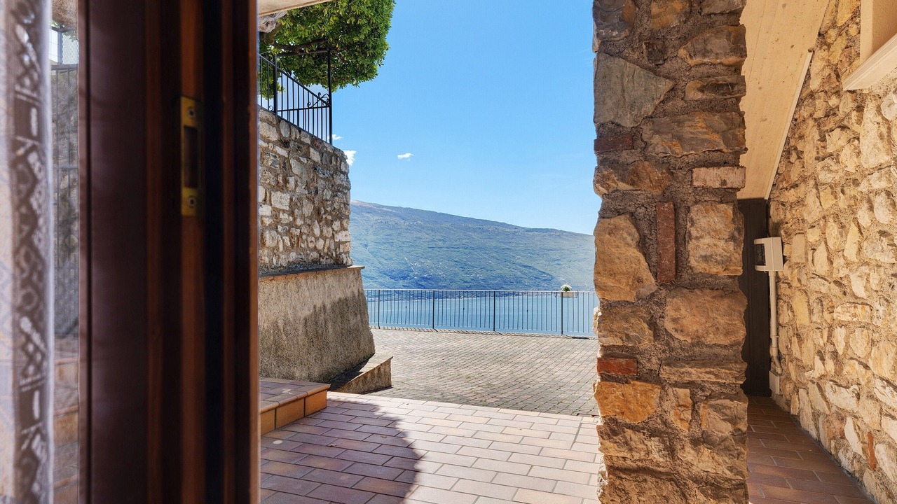 Photo of Patio Balcony in Gardola
