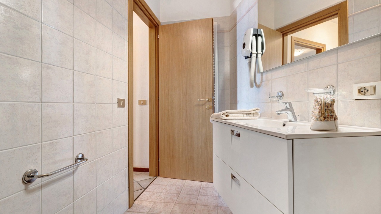 Photo of Bathroom in Gardola