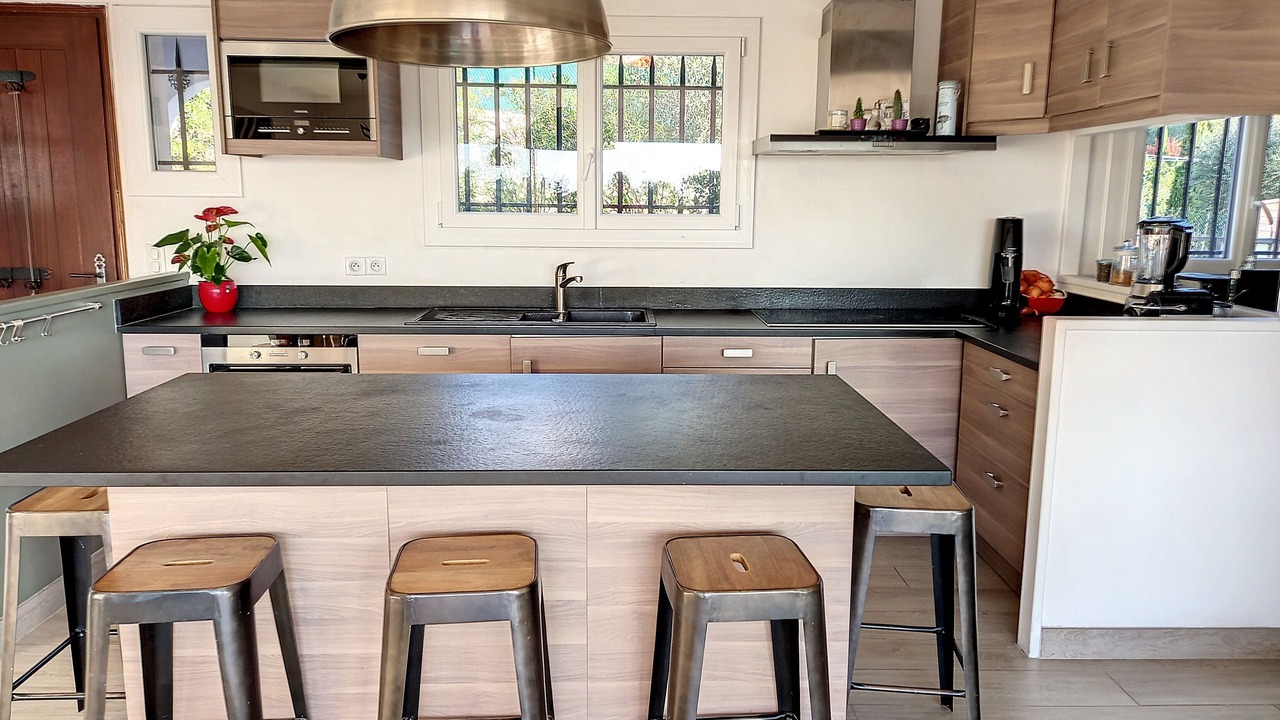 Photo of Kitchen in La Roquette-sur-Siagne