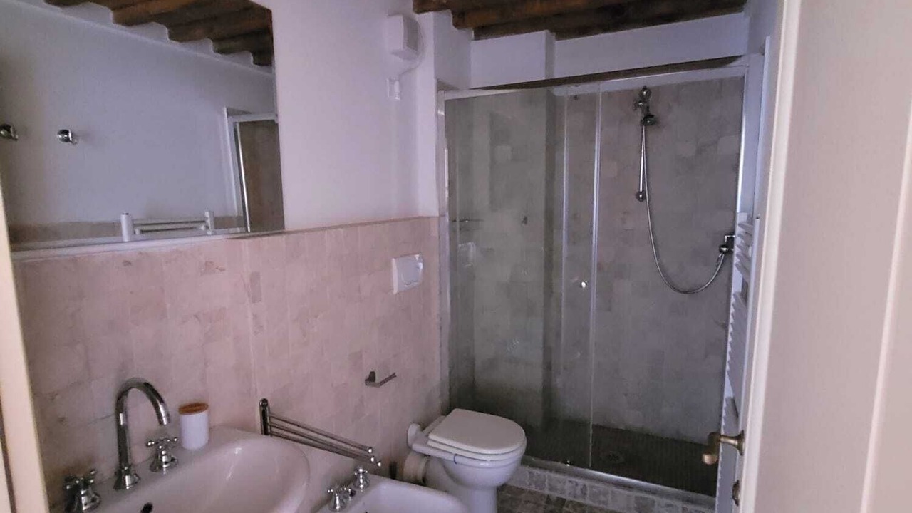 Photo of Bathroom in Livorno
