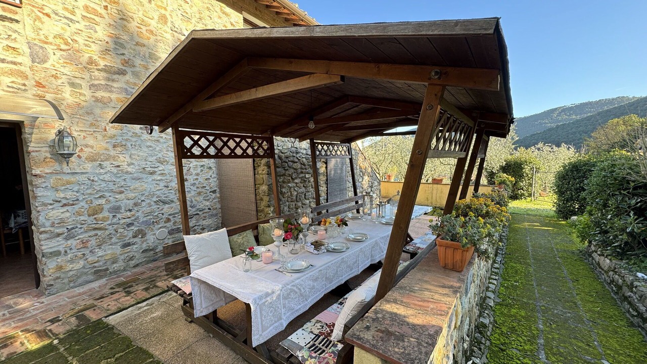 Photo of Outdoor in Buti