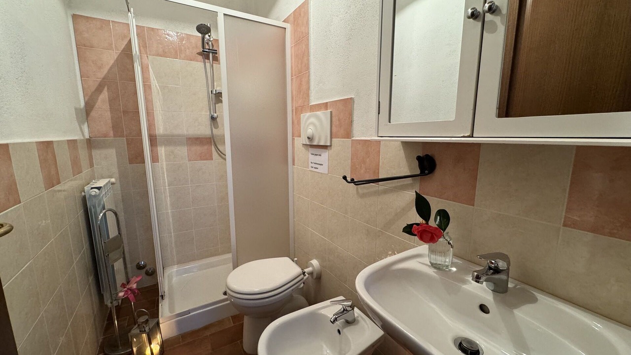 Photo of Bathroom in Buti