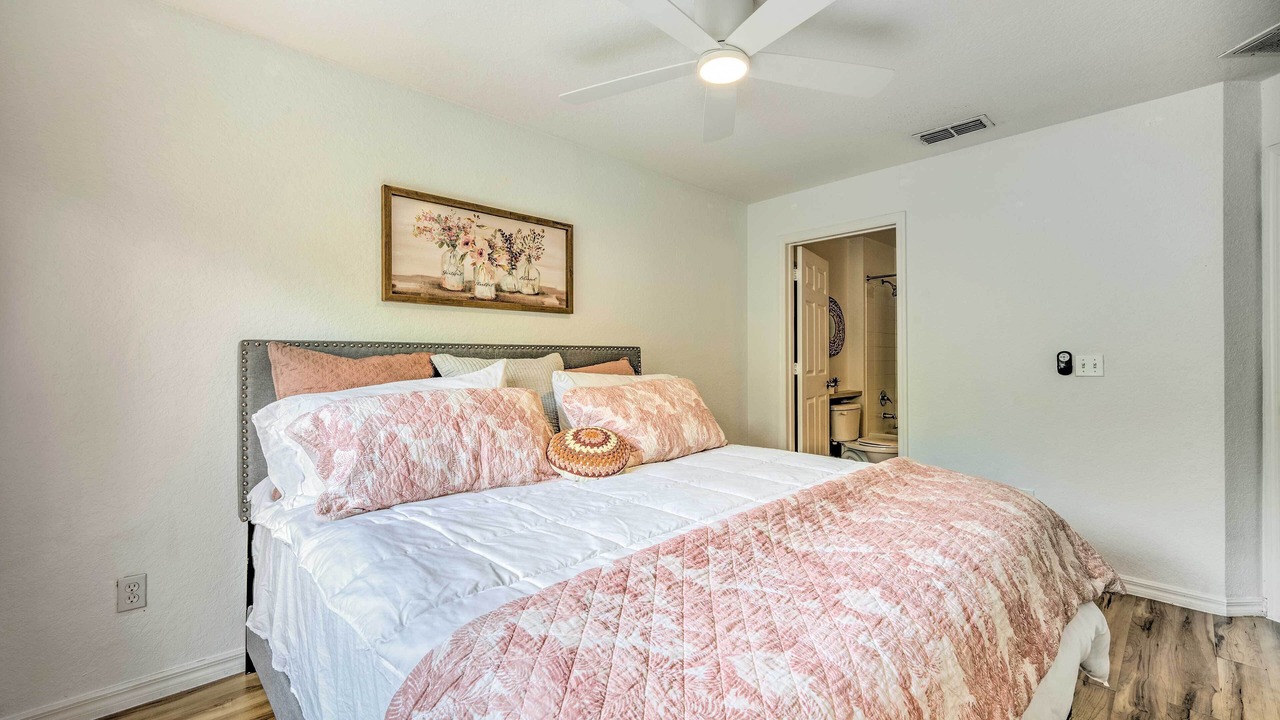 Photo of Bedroom in Venetian Bay Villages
