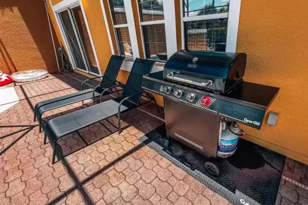Photo of Patio Balcony in Sunset Lakes